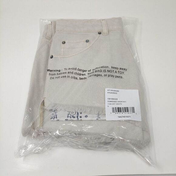 NEW $108 Free People Sunkissed Shortall Denim - Picture 7 of 11